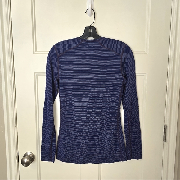 Icebreaker Womens 200 Oasis Long Sleeve Crew Base Layer Lazarte/Esprs Small - Picture 4 of 8